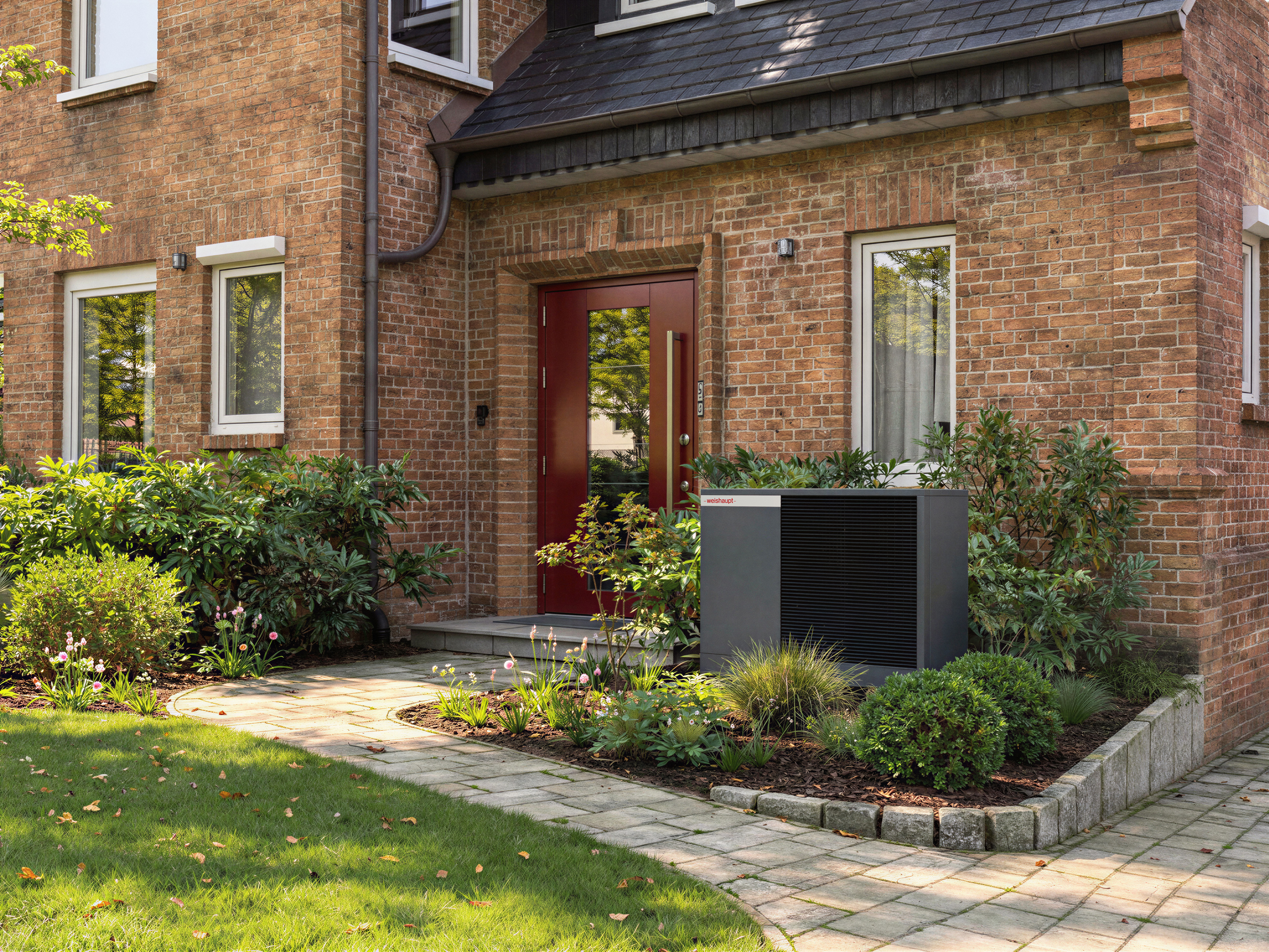 Weishaupt Evoblock am Backsteinhaus